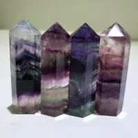 4 pz Nuovo Pure Natural Purple Fluorite Punti al quarzo Punti al quarzo Reiki Healing Crystal Chakra Spirit Spirit Stones Spedizione Gratuita