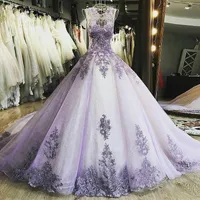 Lavendel Baljurk Quinceanera Jurken Illusie Bodice Sheer Shoulders Appliques Tule Pailletten Prom Jurken Elegante Sweet 16 Dresses