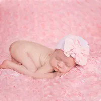 生まれたばかりの赤ちゃんの大きな蝶の帽子帽子の柔らかい綿の暖かいヘッドラップファッション幼児のかわいい帽子の幼児ヘアアクセサリーKBH37