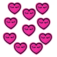 10 pcs sorriso amor coração patches emblemas para vestuário ferro bordado patch applique ferro em remendos acessórios de costura para sacos de roupas diy