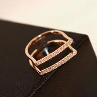 European Unique Cubic Zircon Ring Hollow Out Rose Gold Plated Charms Rings for Women Party Costume Jewelry Vintage Finger Rings
