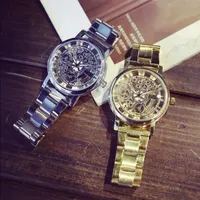 Style Watch Lady Steel Band Fashion Herren-Persönlichkeit doppelt ausgehöhlte Liebhaber veröffentlichte Uhr