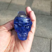 1 st Natural Blue Quartz Cristal Skull Rökrör GravedBlue Cigaretthållare Kristallrökrör som en gåva.
