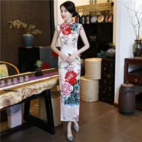2020 vaina impresa tradicional chino Cheongsam largo barato de Split cuello alto de las mujeres del verano cheongsam Vestidos formales de la vendimia