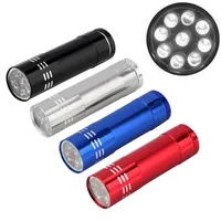 9 LED MINI FLASHLIGHT Vit LED Lampa Protabel Små Pocket Flash Light Torch Penlight Keychain Hög Kraftfull För Vandring Camping