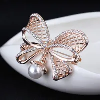 Kobiety Dziewczyny Bowknot Rhinestone Broszka Cute Bowknot Broszka Garnitur Lapel Pin Prezent Dla Miłość Biżuteria Akcesoria