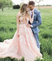 Sexy Blush Pink Wedding Dresses mit weißen Spitzenapplikationen Charming Tiefer V-Ausschnitt Durchsichtig Top Backless Sheer Brautkleider Modest