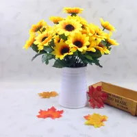7 Head Sunflower Artificial Flower Fake Flores Bouquet Simulering Plastblommor Dekorera Party Bröllopsdekoration