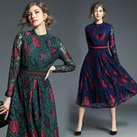 2018 الخريف المرأة اللباس الصلبة اللون التطريز زهرة ضئيلة vestido النساء اللباس الدانتيل طويلة الأكمام منتصف طول عالية الخصر