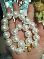 Hurtownie Tanie Czarowne 18mm White Shell Pearl Bead Necklace 18inch