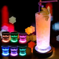 Presente Xmas Mudando a cor do LED Coasters Luzes USB Bebida recarregável 5V vidro Bottle Cup Coaster Mat Bar partido