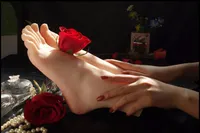 Nieuwste Aziatische meisjes voet klonen voeten aanbidding fetish voet fetish banen speelgoed mannequin echte huid gratis verzending