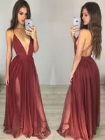 2018 Sexig Deep V Neck Burgundy Prom Klänningar Tulle A-Line Evening Dress Lång Formell Party Gowns Cheap