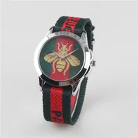 Forma simples de marca abelhinha tigre cobra padrão de couro quartzo relógio de esportes do clássico relógio estilo popular Relogio Masculino 004