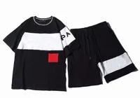 2020 para hombre del diseñador de moda chándal Cartas bordado verano de lujo deportiva de manga corta suéter del basculador de los juegos de pantalones O-Cuello Sportsuit