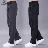 Lomaiyi Plus Размер 6xL мужские повседневные брюки мужские весна / осенние брюки мужские дышащие быстрые сухие брюки мужской свободный черный AM411