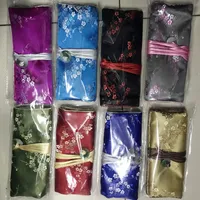 Ny Silk Jade Make Up Wrap Smycken Roll Travel Storage Bag Halsband Armband Örhängen Ring Koppling Bag Silk Kvinnor Zipper Kosmetiska Påse Present