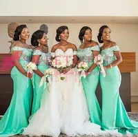 2020 Africano Mint Verde Off The Shoulder sereia Bridesmaids Vestidos Pavimento Comprimento mangas Sexy Preto menina de convidados do casamento Prom Dress