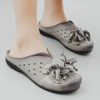 Frauen Loafers echtes Leder-Ebene-beiläufige Schuh-Frauen-Loafer Mode Blumen handgemachte weiche Mokassins Schuhe Non-Slip Hausschuhe
