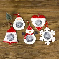 Nytt år 2020 smycken Juldekorationer för hem DIY Trä hängande fotoram Jingle Bell Pendant Moderna bildramar