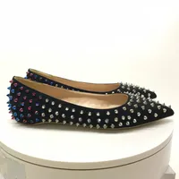 2020 sexy fashion lady Women Rivet spikes shoes dress shoes Patent suede Leather Pointed Toe rock Studded valentine flats loafers pumps