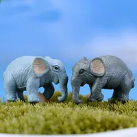 XBJ003 Kunstmatige 2 stuks Elephant Fairy Garden Miniaturen GNOMES MOSS TERRARIUMS HARTEN CRAFTS FIGURINES VOOR HOME TUIN DECOR