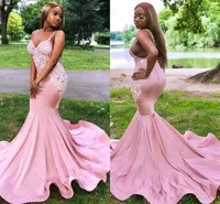2019 nya sexiga svarta tjejer rosa prom klänningar sjöjungfru spaghetti remsor baklöst långa för fest kvällsklänningar med pärlor applikationer bc0979