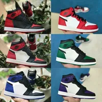 Com Box 2019 New 1 High Og Mens Sapatos de Basquete Jogo Royal Banned Shadow Bred Vermelho Azul Branco Tee Tênis Mulheres 1S Chicago Sneakers