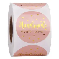 500pcs feito à mão com amor Kraft de papel adesivos 25mm rosa redondo rótulos de adesivo de cozimento adesivo de decoração de festa de casamento