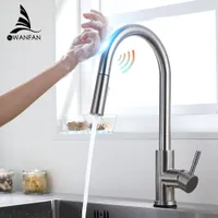 Toque Grifo de cocina Grúa para el sensor Cocina Agua Toque de tres maneras mezclador de fregadero Faucet KH1005SN T200423