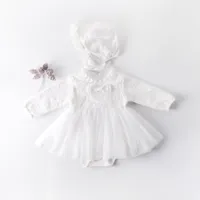 Bebek Kız Tasarımcı Giyim Romper Uzun Kollu O-Boyun Dantel Bir Yüz Yıldönümü Romper Bebek Çocuklar 100% Pamuk Bahar Güz Kız Giyim