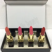 Heet make-up professionele lip make-up matte lippenstift set 4 kleur lippen cosmetische zwarte buis 4pcs / kit hoge kwaliteit