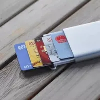 Original Xiaomi YouPin Miiiw Card Case Automatische Pop-Up-Box-Cover-Kartenhalter-Metall-Geldbörsen-ID tragbare Speicherbank und Kreditkarte Z3