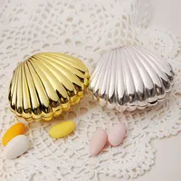 Caso di Shell della caramella scatola di plastica Silver Gold colore della caramella di favore di cerimonia bambino doccia doni Confezione regalo di nozze decorazioni Mariage LX1652