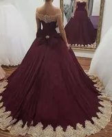 Burgundy Off the Shoulder Ball Gown Prom Dresses Gold Lace Appliqued Sweet 16 볼 가운 Quinceanera 드레스 코르셋 백