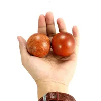2 sztuki / zestaw 50mm / 60mm Chinese Health Medytacja Ćwiczenia Osłona Stresowy Baoding Balls Drewno Healthful Fitness Ball Relaxation Terapia