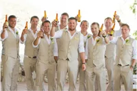 Beige Strand Hochzeit Smoking Sommer Groomsmen Männer Slim Fit Formal Prom Party 3 Stück Anzug (Jacke + Weste + Hose + Tie) Maßgeschneiderte Billig 239
