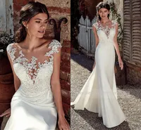 2023 Skromne miękkie satynowe sukienki ślubne syreny z koronkowymi aplikacjami Sheer ślubne suknie iluzja