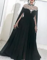 Zwarte Moslim Avondjurken 2019 Hoge Hals Caped Crystals Chiffon Dubai Kftan Saoedi-Arabische Formele Avondjurk Lange Prom Dress