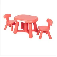 Les ventes chaudes!!! Mobilier en gros Table en plastique et 2 chaises pour enfants corail