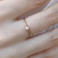1pc nieuwe opaal eenvoudige parel ring voor vrouwen vinger ring dunne goud vrouwelijke verloving bruiloft kraal sieraden geschenken maat 6 7 8 9 10