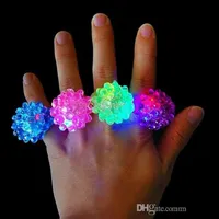 Nowy Truskawkowy LED Migający Pierścień Pierścień DJ DJ Rave Zabawki Światło Elastyczna Guma Mruging Pierścień do Prom Party Christmas Gifts