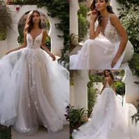 2020 Newest Wedding Dresses V Neck Lace Appliqued Cheap Bridal Gowns A Line Tulle Boho Beach Wedding Dress robes de mariée
