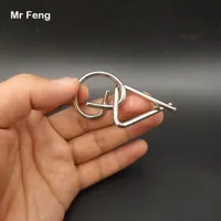 Triangolo e tondo Mini Metal Puzzle Ring Model Solution Brian Teaser Gadget Intelligence Giocattoli Giocattoli Giocattoli per bambini (Numero di modello H280)