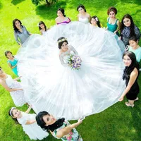 Sheer nek landtuin bruiloft Dreses met lange mouwen geappliceerd op maat gemaakte bruidsjurk vloer lengte tule trouwdresses