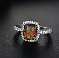 Großhandel-europa und die Vereinigten Staaten Neue einfache Multicolor Opal Opal Ring Mode Große eingelegte Zirkon Schmuck