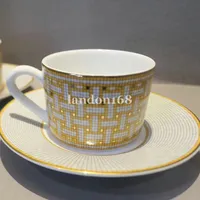 Copa clásica de hueso de China y platillo de cerámica de cerámica taza de café de porcelana y juego de té SACUER regalo del festival