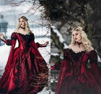 Gothic Sleeping Beauty Księżniczka Średniowieczny Burgundia i Czarna Suknia Wieczorowa Z Długim Rękawem Koronki Aplikacje Wiktoriańska Masquerade Suknie Ślubne