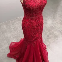 Czerwona Syrenka Wieczorna Dress 2019 Long Close Back Bez Rękawów Zroszony Haft Formalna Ceremonia Prom Party Gown 5491