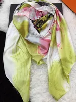 2018 hot koop nieuwe collectie luxe zijde bloem sjaals groothandel goede kwaliteit goedkope vrouwen comfortabele sjaals